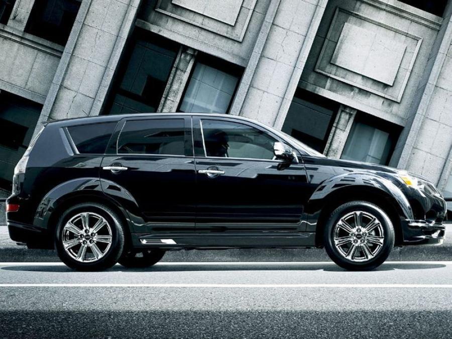  Mitsubishi Outlander Roadest 2008 года  (фото 2 из 5)